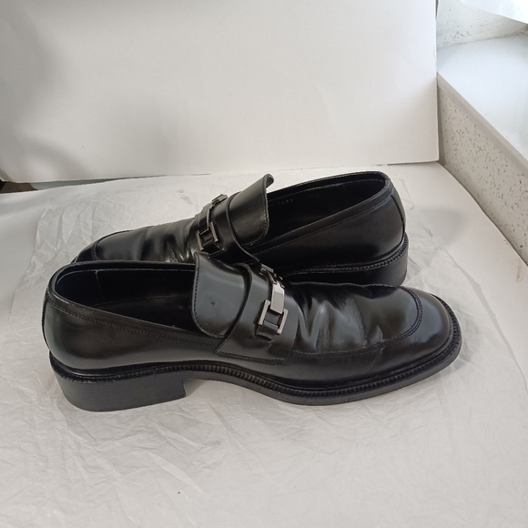 Gucci men\'s iconic horsebit Loafers size 9.5D main image 5